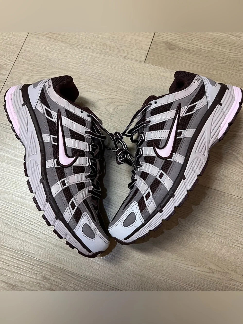 NEW NIKE P-6000 Burgundy Crush Pink Foam WMNS HV2522 600